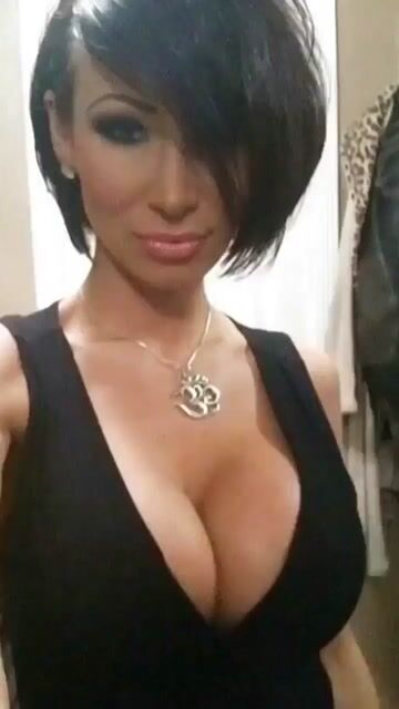 BAD GIRLS "GET READY"